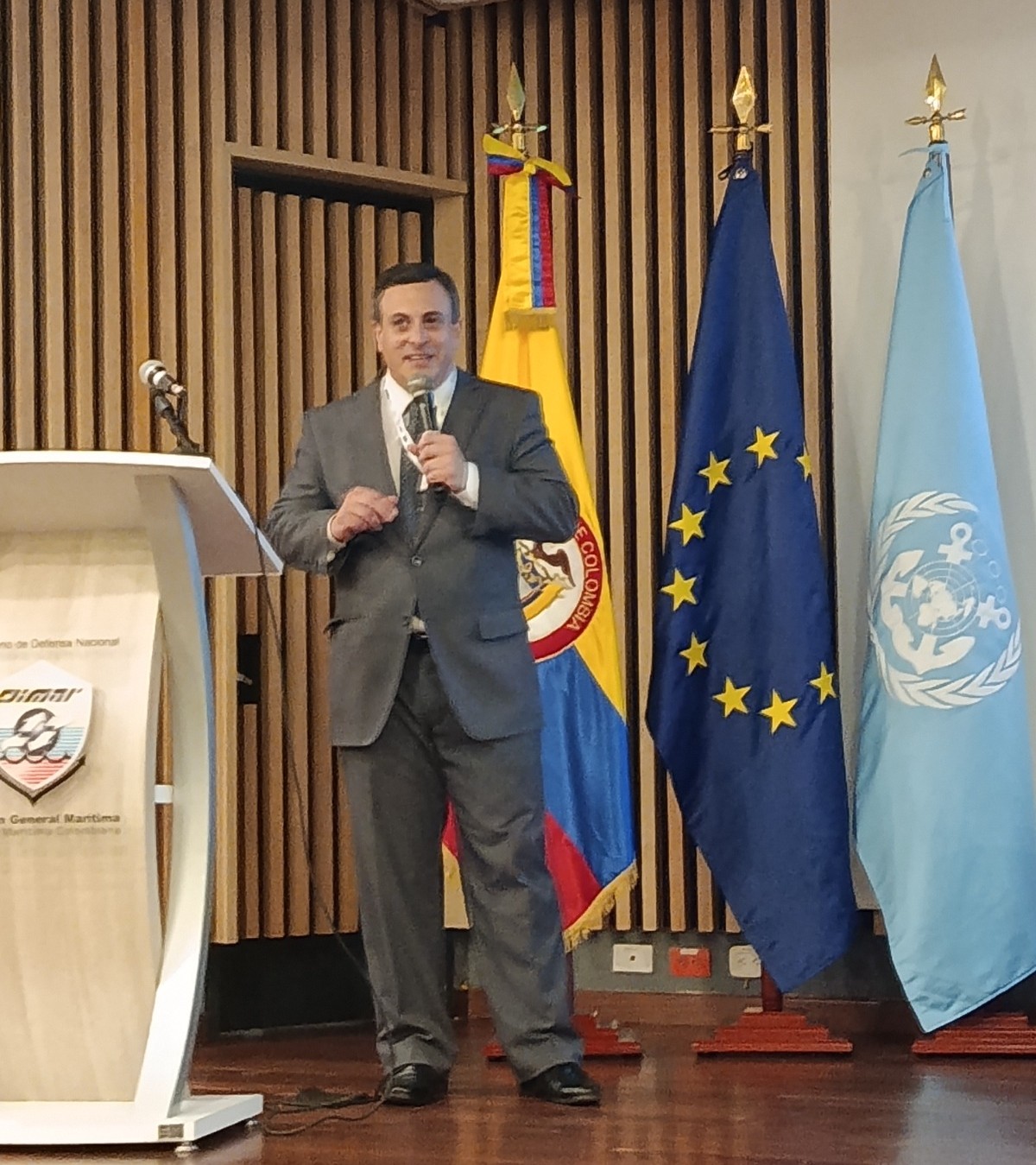 Martin Rousseaux Destacada presencia de Rousseaux en el evento de MTCC en Colombia - Ser ...